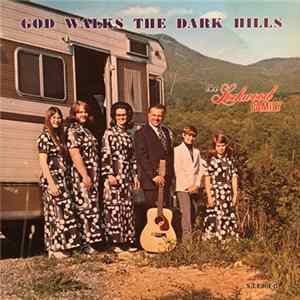 The Lockwood Family - God Walks The Dark Hills FLAC