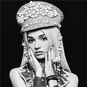 Poppy - Am I A Girl? FLAC
