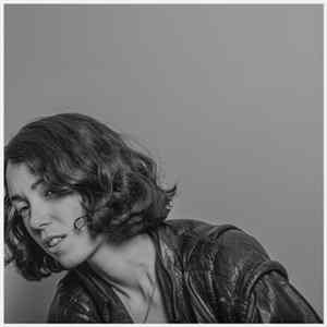 Kelly Lee Owens - Kelly Lee Owens FLAC