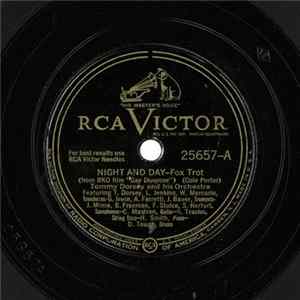 Tommy Dorsey And His Orchestra - Night And Day / Smoke Gets In Your Eyes FLAC