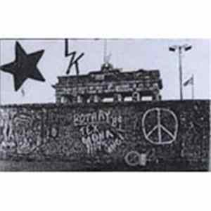 Schleim-Keim - Live In Dresden FLAC