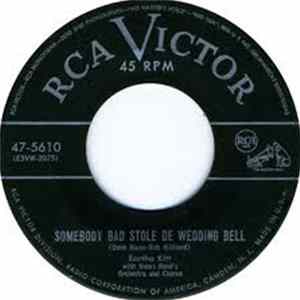 Eartha Kitt With Henri René's Orchestra And Chorus - Somebody Bad Stole De Wedding Bell / Lovin' Spree FLAC