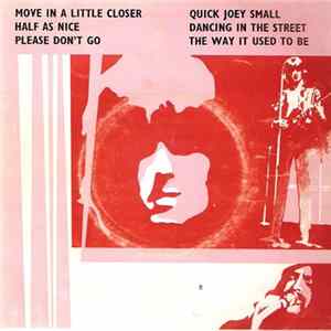 The Clive Allan Orchestra And Singers - Move In A Little Closer FLAC